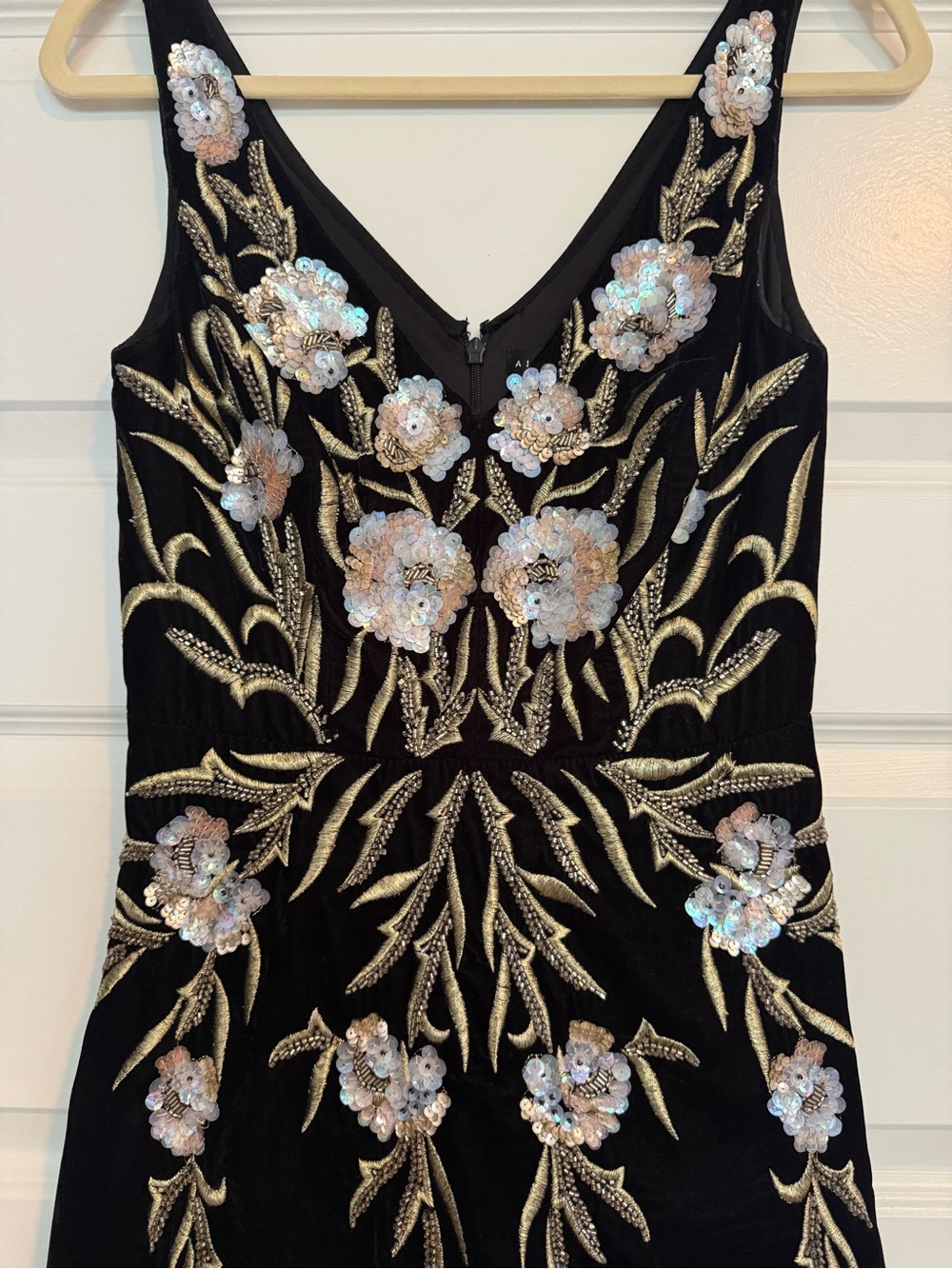 Aidan Mattox Black Velvet Dress with Gold Embroidery & Floral Appliqué Size 2